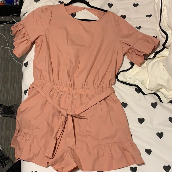American Eagle Open Back Ruffle Romper - Picture 1 of 2